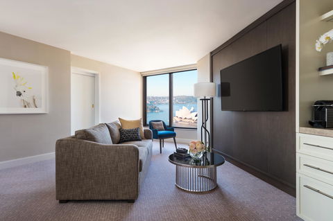 Four Seasons Hotel Sydney - Timeshare Accommodation 1