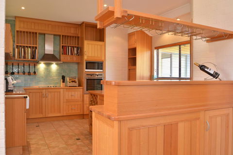JE Guesthouse, Central To All The Hunter Valley Has To Offer - Timeshare Accommodation 11