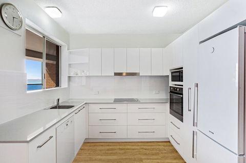 Victoria Parade, Kiah, Unit 10, 53 - Timeshare Accommodation 5