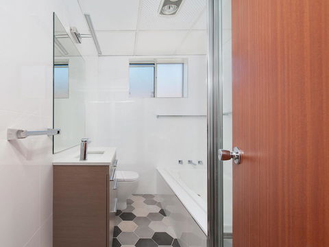 Victoria Parade, Kiah, Unit 10, 53 - Timeshare Accommodation 11