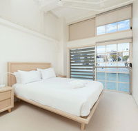 Waterfront Apartment on Sydney Harbour - Timeshare Accommodation