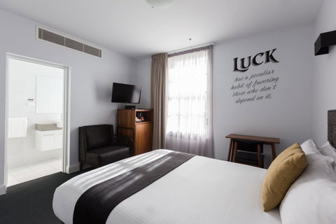 The Lucky Hotel - Timeshare Accommodation 24