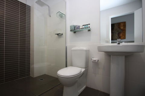 Honeysuckle Executive Apartments - Timeshare Accommodation 22