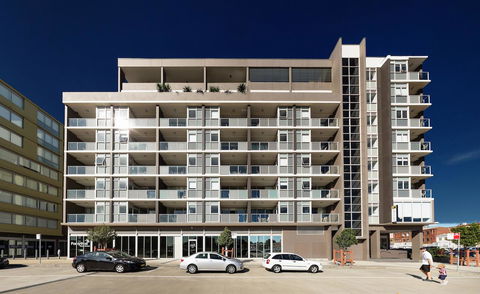 Honeysuckle Executive Apartments - Timeshare Accommodation 38