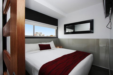 Honeysuckle Executive Apartments - Timeshare Accommodation 34
