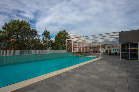 Honeysuckle Executive Apartments - Timeshare Accommodation 32