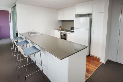 Honeysuckle Executive Apartments - Timeshare Accommodation 42
