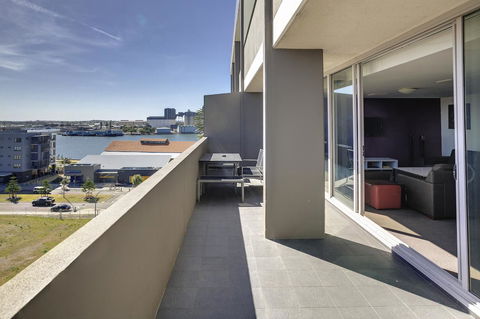 Honeysuckle Executive Apartments - Timeshare Accommodation 41