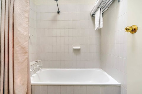 Prince Of Wales Hotel - Timeshare Accommodation 4