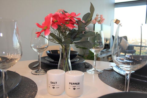 Stunning Views Sydney Olympic Park - Timeshare Accommodation 1