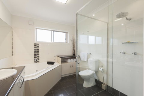 Wagga RSL Club Motel - Timeshare Accommodation 39