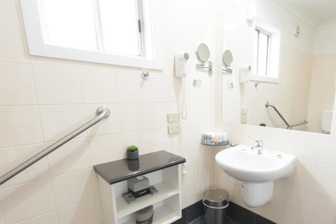 Wagga RSL Club Motel - Timeshare Accommodation 37