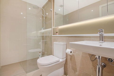 Brand New 3 Bedrooms Apt With Waterfront View - Timeshare Accommodation 1