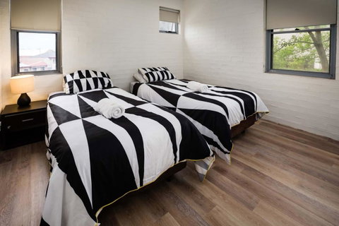 Bluegum Apartments Newcastle - Timeshare Accommodation 24