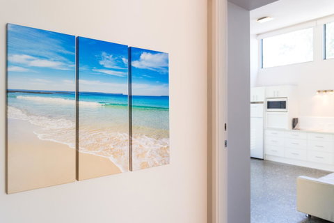 By The Beach B&B Self Contained Apartments - Timeshare Accommodation 8