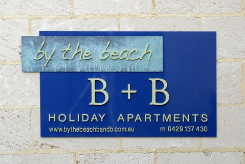 By The Beach B&B Self Contained Apartments - Timeshare Accommodation 27