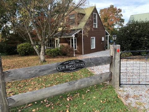 Arcadia - The Barn Cottage & Rosehill Cottage - Timeshare Accommodation 1