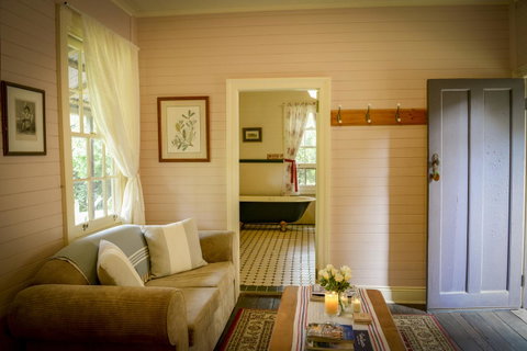 Arcadia - The Barn Cottage & Rosehill Cottage - Timeshare Accommodation 20