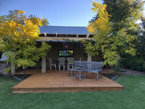 Arcadia - The Barn Cottage & Rosehill Cottage - Timeshare Accommodation 28