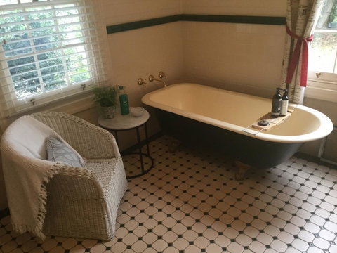 Arcadia - The Barn Cottage & Rosehill Cottage - Timeshare Accommodation 17