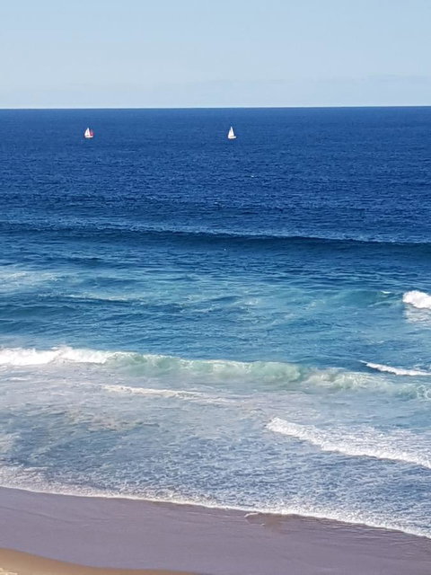 Arena Luxury Beachfront Apartment - Timeshare Accommodation 21