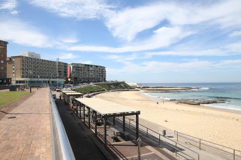 Arena Luxury Beachfront Apartment - Timeshare Accommodation 32