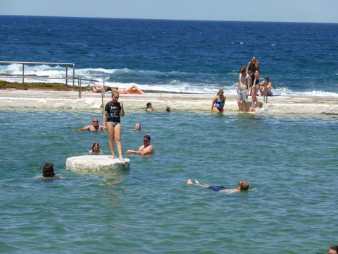Arena Luxury Beachfront Apartment - Timeshare Accommodation 33