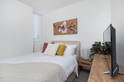 Arena Luxury Beachfront Apartment - Timeshare Accommodation 24