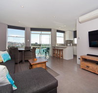 Gorgeous Coogee Views 2 beds WT21 - Timeshare Accommodation