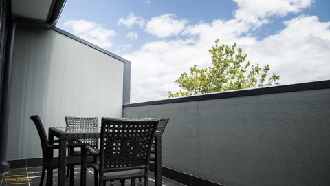 Crown On Darby Newcastle - Timeshare Accommodation 1