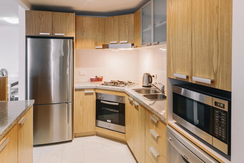 Newcastle Central Plaza Apartment Hotel Official - Timeshare Accommodation 24