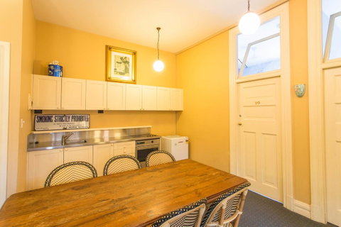 Australian Heritage Hotel - Timeshare Accommodation 8