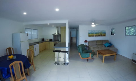 Rocketz At Berrara Beach - Timeshare Accommodation 18