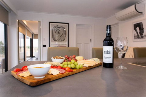Belisi Farmstay Cottage - Timeshare Accommodation 8