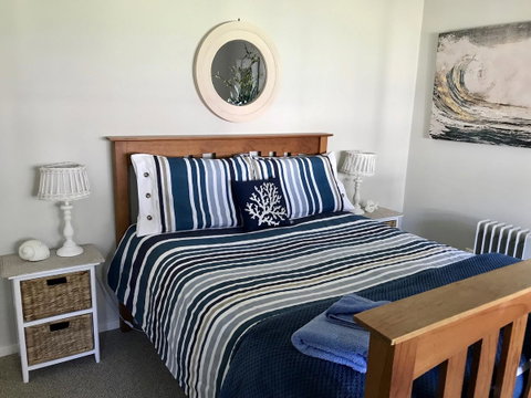 Lakeview Cottage - Timeshare Accommodation 4