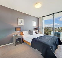 Wyndel Apartments North Sydney - Harbour Watch - Timeshare Accommodation