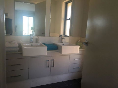 Sydney Amazing Holiday Home Bridal BnB - Timeshare Accommodation 10