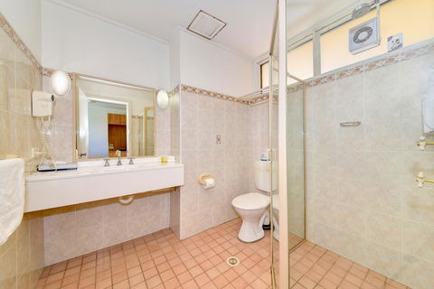 The Select Inn Ryde - Timeshare Accommodation 38