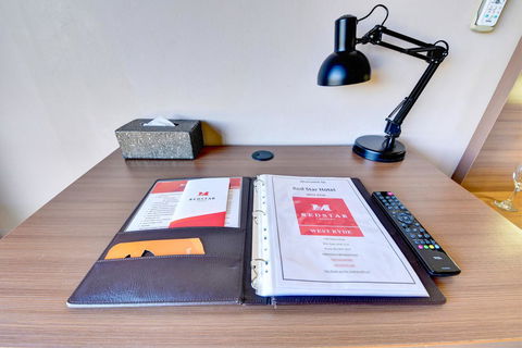 The Select Inn Ryde - Timeshare Accommodation 39