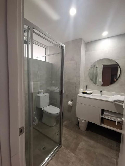 The Select Inn Ryde - Timeshare Accommodation 3