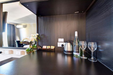 The Select Inn Ryde - Timeshare Accommodation 24