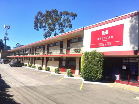 The Select Inn Ryde - Timeshare Accommodation 19