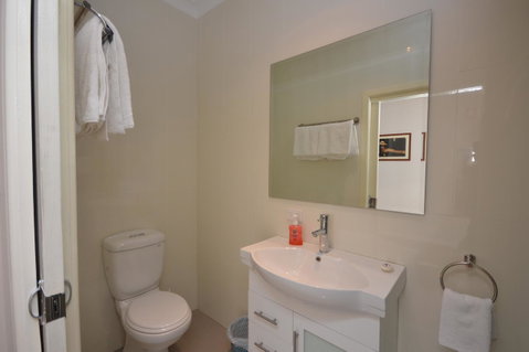 The Old Saddlery - Timeshare Accommodation 10