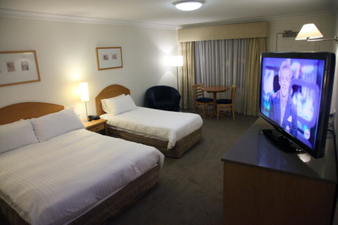 Carlyle Suites & Apartments - Timeshare Accommodation 20