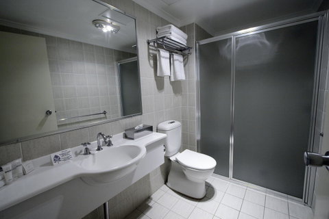 Carlyle Suites & Apartments - Timeshare Accommodation 7