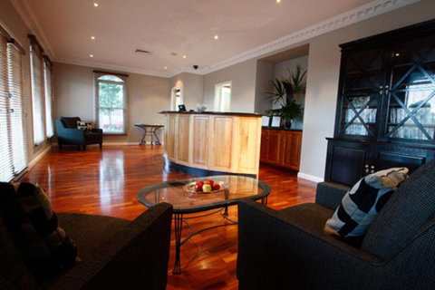 Carlyle Suites & Apartments - Timeshare Accommodation 1