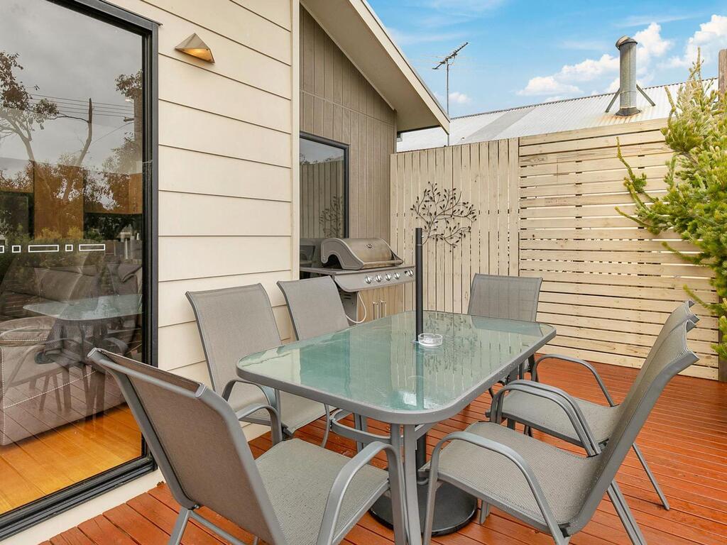 Sunset Strip VIC Timeshare Accommodation