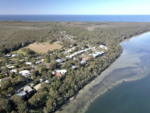 Booti Booti Chateau Lakeside - Timeshare Accommodation 1