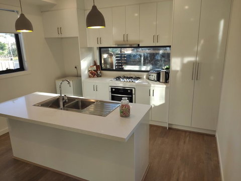 Brand New Peninsula Escape 100m To Water - Timeshare Accommodation 3