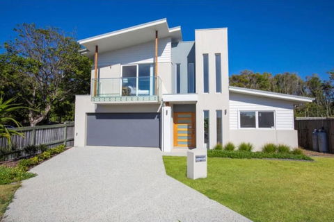 Brand New PRIZE HOME 50m Path To Beach - Timeshare Accommodation 3